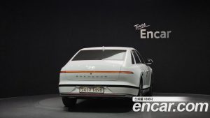 Hyundai Grandeur 2.5 Бензин 2WD 2024 года из Южной Кореи