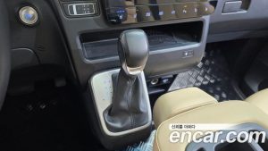 Hyundai Staria HEV 1.6 Tourer 9-Seater 2025 года из Южной Кореи