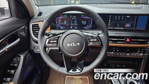 Kia Seltos Бензин 1.6 Turbo 2WD 2025 года из Южной Кореи