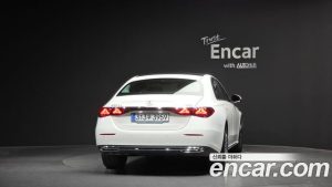 Mercedes-Benz E-Class E220d 4MATIC Exclusive 2025 года из Южной Кореи