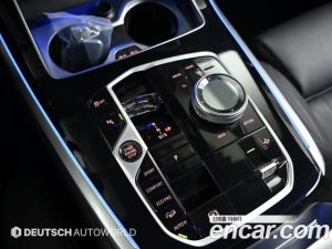 BMW X7 xDrive 40i M Sport 6 2024 года из Южной Кореи