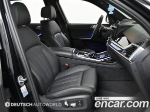 BMW X7 xDrive 40i M Sport 6 2024 года из Южной Кореи