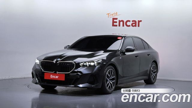 BMW 5-Series 520i M Sport 2025 года из Кореи