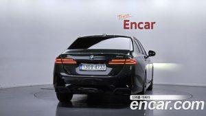 BMW 5-Series 520i M Sport 2025 года из Южной Кореи
