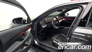 BMW 5-Series 520i M Sport 2025 года из Южной Кореи