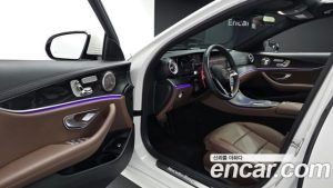 Mercedes-Benz E-Class E250 AMG Line 2023 года из Южной Кореи