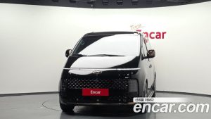 Hyundai Staria L3.5 Lounge 9-Seater 2024 года из Южной Кореи