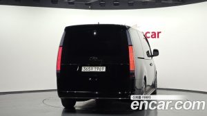 Hyundai Staria L3.5 Lounge 9-Seater 2024 года из Южной Кореи