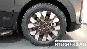 Hyundai Staria L3.5 Lounge 9-Seater 2024 года из Южной Кореи