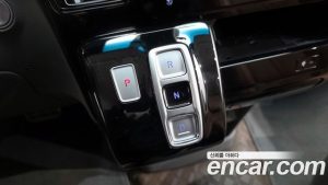 Hyundai Staria L3.5 Lounge 9-Seater 2024 года из Южной Кореи
