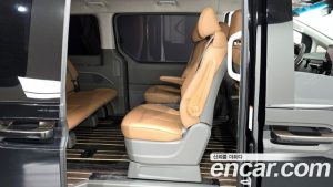 Hyundai Staria L3.5 Lounge 9-Seater 2024 года из Южной Кореи