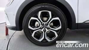 Renault-KoreaSamsung XM3 1.3 TCe RE Inspire 2024 года из Южной Кореи