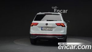 Volkswagen Tiguan 2.0 TDI Prestige 2022 года из Южной Кореи