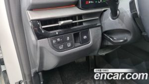 Kia Sportage HEV 1.6 2WD 2025 года из Южной Кореи