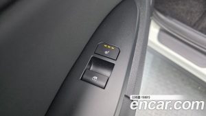 Kia Sportage HEV 1.6 2WD 2025 года из Южной Кореи