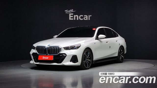 BMW 5-Series 530i xDrive M Sport 2024 года из Кореи