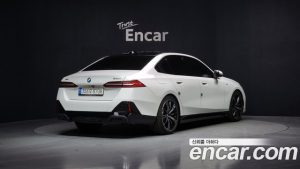 BMW 5-Series 530i xDrive M Sport 2024 года из Южной Кореи