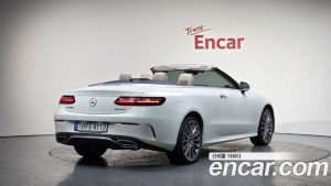 Mercedes-Benz E-Class E450 4MATIC Cabriolet 2023 года из Южной Кореи