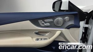 Mercedes-Benz E-Class E450 4MATIC Cabriolet 2023 года из Южной Кореи