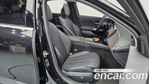 Mercedes-Benz E-Class E200 Avantgarde 2025 года из Южной Кореи