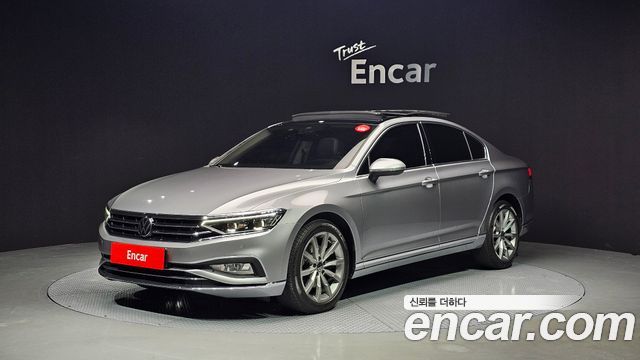 Volkswagen Passat 2.0 TDI Prestige 2022 года из Кореи