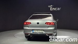 Volkswagen Passat 2.0 TDI Prestige 2022 года из Южной Кореи