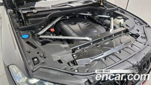 BMW X6 xDrive40i M Sport 2025 года из Южной Кореи