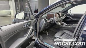 BMW X6 xDrive40i M Sport 2025 года из Южной Кореи