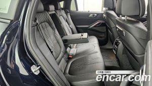 BMW X6 xDrive40i M Sport 2025 года из Южной Кореи