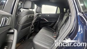 BMW X6 xDrive40i M Sport 2025 года из Южной Кореи