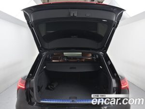 Audi Q8 e-tron 55 4WD 2024 года из Южной Кореи