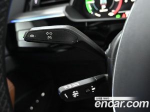 Audi Q8 e-tron 55 4WD 2024 года из Южной Кореи
