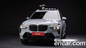 BMW X7 xDrive 40i M Sport 7-Seater 2024 года из Южной Кореи