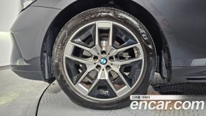 BMW 5-Series 520i 2024 года из Южной Кореи