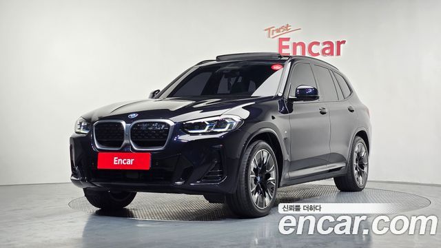 BMW iX3 M Sport 2025 года из Кореи