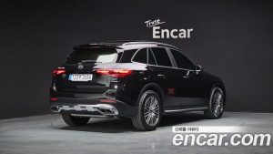 Mercedes-Benz GLC-Class GLC300 4MATIC Avantgarde 2025 года из Южной Кореи