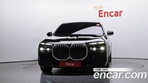 BMW 7-Series 740i sDrive M Sport 2023 года из Южной Кореи