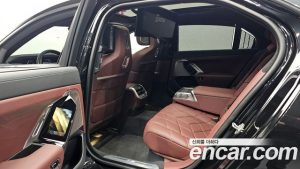BMW 7-Series 740i sDrive M Sport 2023 года из Южной Кореи
