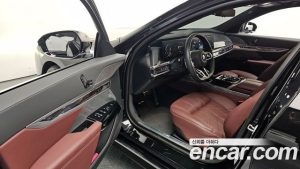 BMW 7-Series 740i sDrive M Sport 2023 года из Южной Кореи