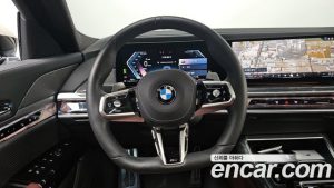 BMW 7-Series 740i sDrive M Sport 2023 года из Южной Кореи