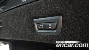 BMW 7-Series 740i sDrive M Sport 2023 года из Южной Кореи