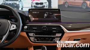 BMW 5-Series 520i Luxury 2023 года из Южной Кореи