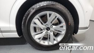 Genesis GV70 2.5T Бензин AWD 2025 года из Южной Кореи