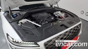 Genesis GV70 2.5T Бензин AWD 2025 года из Южной Кореи