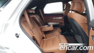 Genesis GV70 2.5T Бензин AWD 2025 года из Южной Кореи