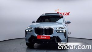 BMW X7 xDrive 40i M Sport 6 2024 года из Южной Кореи
