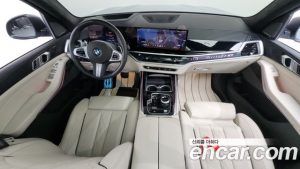 BMW X7 xDrive 40i M Sport 6 2024 года из Южной Кореи