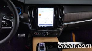 Volvo S90 B6 AWD ULTIMATE Bright 2023 года из Южной Кореи