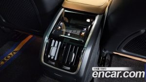 Volvo S90 B6 AWD ULTIMATE Bright 2023 года из Южной Кореи