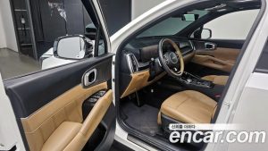 Kia Sorento HEV 1.6 2WD 2024 года из Южной Кореи